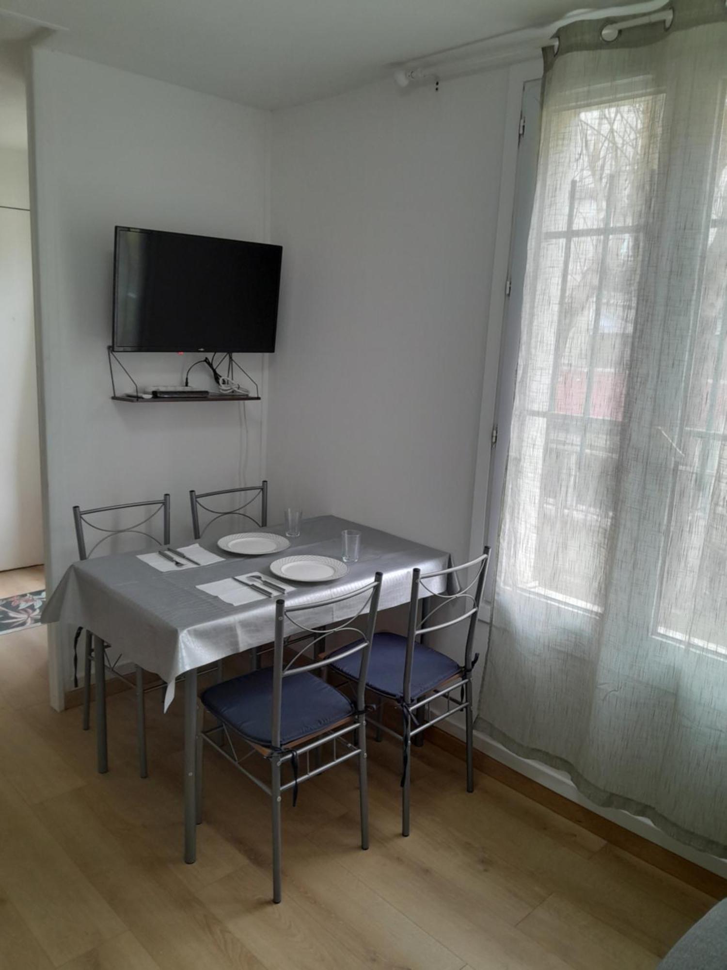 Bel Appartement A Deux Pas De Paris Saint-Ouen  Exterior photo